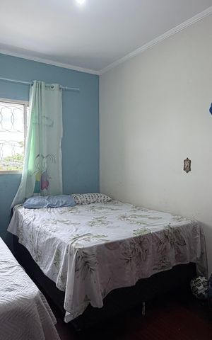 Casa à venda com 300m², 5 quartos e 2 vagas Casa à venda com 300m², 5 quartos e 2 vagasQuarto 1