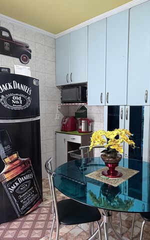 Casa à venda com 300m², 5 quartos e 2 vagas Casa à venda com 300m², 5 quartos e 2 vagasCozinha - Fundos