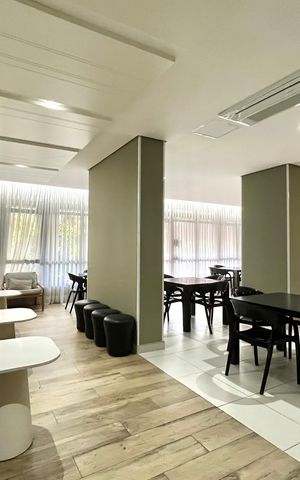 Apartamento à venda com 67m², 2 quartos e 1 vaga Apartamento à venda com 67m², 2 quartos e 1 vagaÁrea comum - Salão de festas