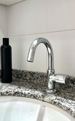 Apartamento à venda com 67m², 2 quartos e 1 vaga Apartamento à venda com 67m², 2 quartos e 1 vagaBanheiro Corredor