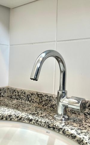 Apartamento à venda com 67m², 2 quartos e 1 vaga Apartamento à venda com 67m², 2 quartos e 1 vagaBanheiro da Suíte