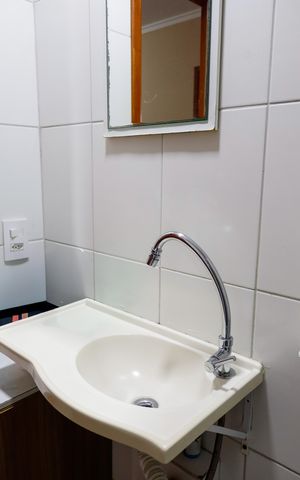 Apartamento à venda com 46m², 2 quartos e 1 vaga Apartamento à venda com 46m², 2 quartos e 1 vagaBanheiro Social