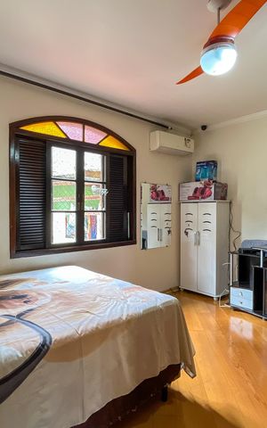 Casa à venda com 185m², 5 quartos e 4 vagasQuarto 3