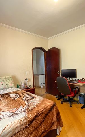 Casa à venda com 185m², 5 quartos e 4 vagasQuarto 4
