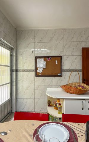 Casa à venda com 185m², 5 quartos e 4 vagasCozinha