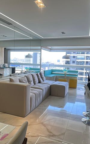 Apartamento à venda com 82m², 2 quartos e 2 vagas Apartamento à venda com 82m², 2 quartos e 2 vagasSala