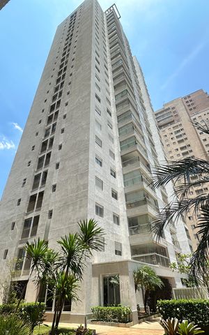 Apartamento à venda com 82m², 2 quartos e 2 vagas Apartamento à venda com 82m², 2 quartos e 2 vagasFachada