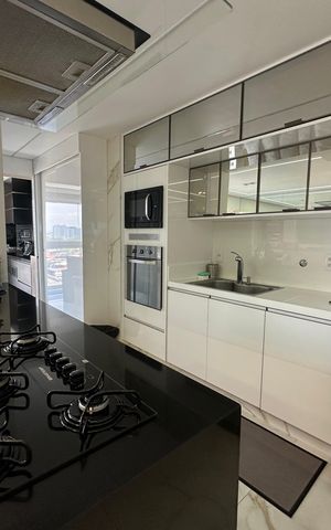 Apartamento à venda com 82m², 2 quartos e 2 vagas Apartamento à venda com 82m², 2 quartos e 2 vagasCozinha