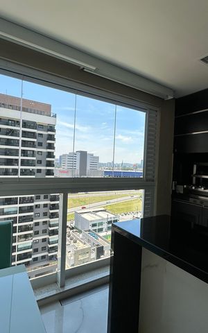 Apartamento à venda com 82m², 2 quartos e 2 vagas Apartamento à venda com 82m², 2 quartos e 2 vagasVaranda