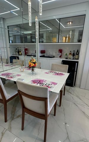 Apartamento à venda com 82m², 2 quartos e 2 vagas Apartamento à venda com 82m², 2 quartos e 2 vagasSala
