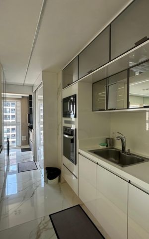 Apartamento à venda com 82m², 2 quartos e 2 vagas Apartamento à venda com 82m², 2 quartos e 2 vagasCozinha