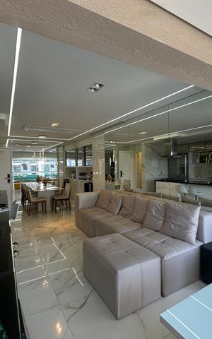 Apartamento à venda com 82m², 2 quartos e 2 vagas Apartamento à venda com 82m², 2 quartos e 2 vagasSala