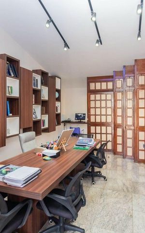Casa para alugar com 398m², 4 quartos e 4 vagas Casa para alugar com 398m², 4 quartos e 4 vagasEscritório