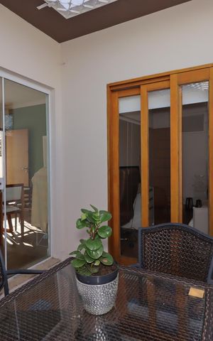 Casa à venda com 310m², 3 quartos e 2 vagasJardim de Inverno