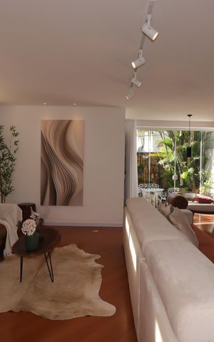 Casa à venda com 310m², 3 quartos e 2 vagasSala