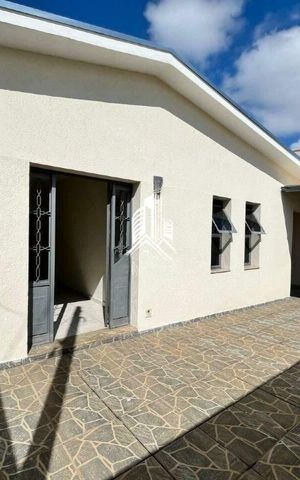 Casa à venda com 118m², 2 quartos e 2 vagas