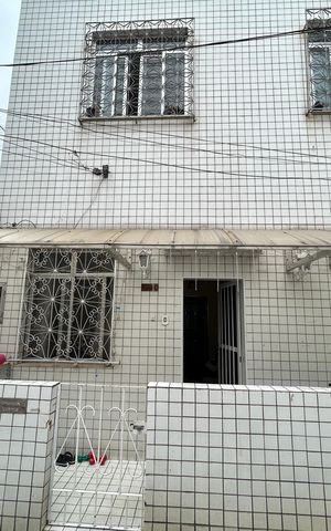 Casa à venda com 95m², 3 quartos e sem vagaFachada