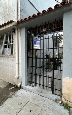Casa à venda com 95m², 3 quartos e sem vagaFachada + plaquinha
