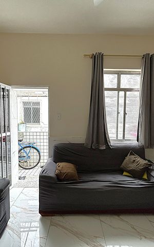 Casa à venda com 95m², 3 quartos e sem vagaSala