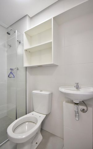 Apartamento para alugar com 142m², 2 quartos e 2 vagasBanheiro de Serviço