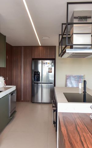 Apartamento para alugar com 142m², 2 quartos e 2 vagasCozinha