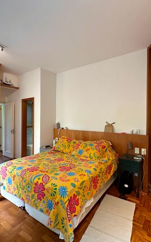 Apartamento à venda com 118m², 2 quartos e 1 vaga Apartamento à venda com 118m², 2 quartos e 1 vagaSuite