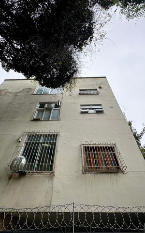 Apartamento à venda com 118m², 2 quartos e 1 vaga Apartamento à venda com 118m², 2 quartos e 1 vagaFachada