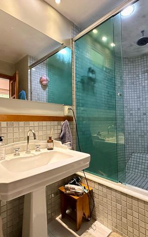 Apartamento à venda com 118m², 2 quartos e 1 vaga Apartamento à venda com 118m², 2 quartos e 1 vagaBanheiro Suite