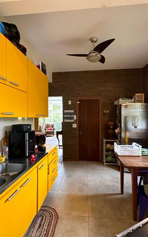 Apartamento à venda com 118m², 2 quartos e 1 vaga Apartamento à venda com 118m², 2 quartos e 1 vagaCozinha