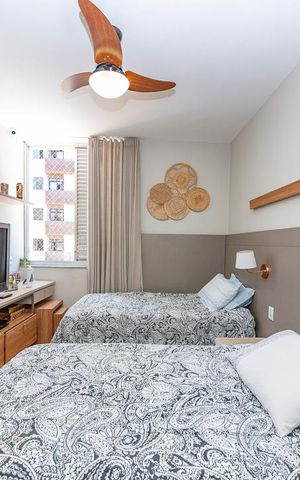 Casa à venda com 440m², 5 quartos e 3 vagas Casa à venda com 440m², 5 quartos e 3 vagasSuíte 3
