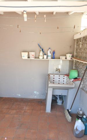 Casa à venda com 144m², 2 quartos e 2 vagasÁrea de Serviço