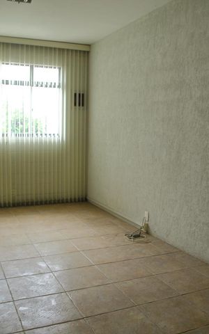 Casa à venda com 180m², 4 quartos e 3 vagasSala ( casa 2 ) 