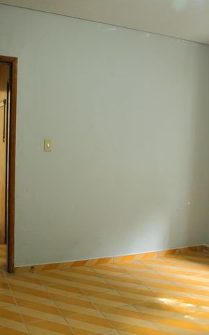 Casa à venda com 180m², 4 quartos e 3 vagasQuarto 2 ( casa 1) 