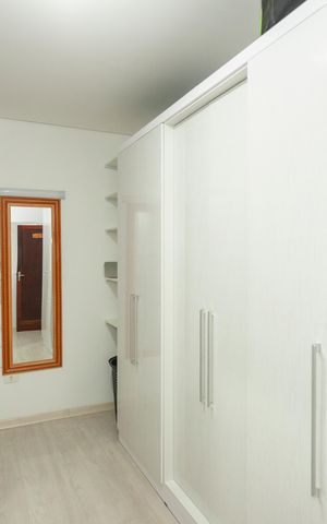 Casa à venda com 120m², 3 quartos e 1 vagaCloset