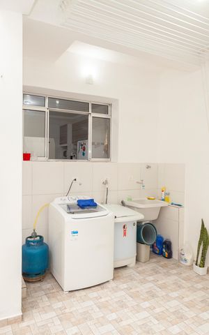 Casa à venda com 120m², 3 quartos e 1 vagaÁrea de Serviço