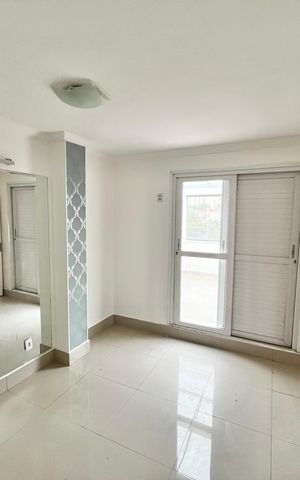 Apartamento à venda com 160m², 3 quartos e 3 vagas