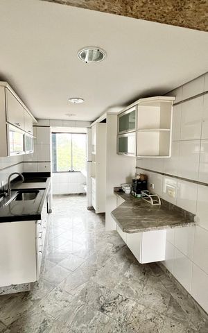 Apartamento à venda com 160m², 3 quartos e 3 vagas