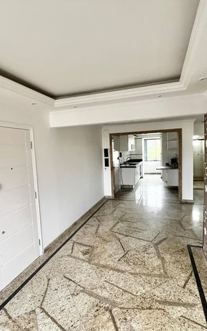 Apartamento à venda com 160m², 3 quartos e 3 vagas