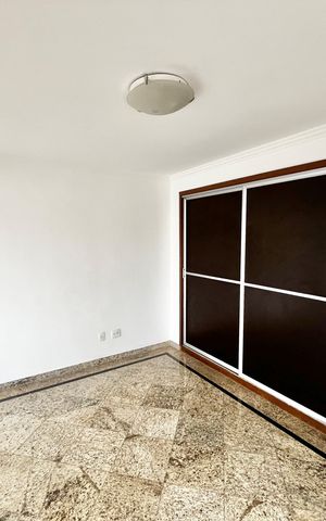 Apartamento à venda com 160m², 3 quartos e 3 vagas