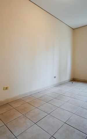 Casa à venda com 240m², 4 quartos e 2 vagas Casa à venda com 240m², 4 quartos e 2 vagasQuarto 1