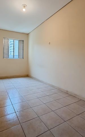 Casa à venda com 240m², 4 quartos e 2 vagas Casa à venda com 240m², 4 quartos e 2 vagasQuarto 1