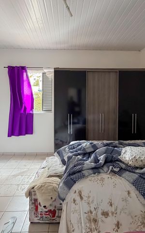Casa à venda com 240m², 4 quartos e 2 vagas Casa à venda com 240m², 4 quartos e 2 vagasCasa 2 - Quarto 2