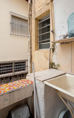 Casa à venda com 240m², 4 quartos e 2 vagas Casa à venda com 240m², 4 quartos e 2 vagasÁrea de Serviço