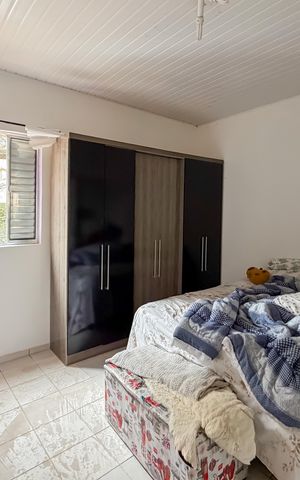 Casa à venda com 240m², 4 quartos e 2 vagas Casa à venda com 240m², 4 quartos e 2 vagasCasa 2 - Quarto 2