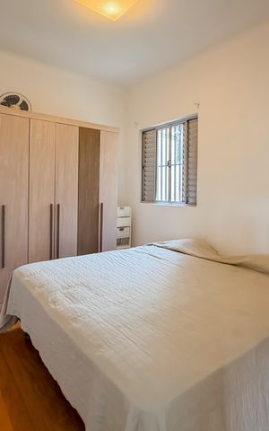 Casa à venda com 240m², 4 quartos e 2 vagas Casa à venda com 240m², 4 quartos e 2 vagasQuarto 2