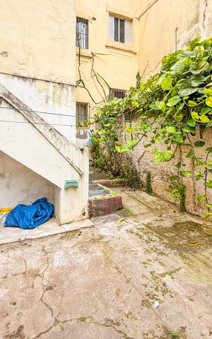 Casa à venda com 240m², 4 quartos e 2 vagas Casa à venda com 240m², 4 quartos e 2 vagasQuintal
