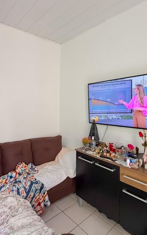 Casa à venda com 240m², 4 quartos e 2 vagas Casa à venda com 240m², 4 quartos e 2 vagasCasa 2 - Sala