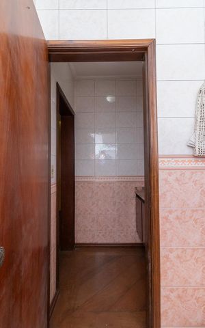 Casa para alugar com 251m², 3 quartos e sem vagaBanheiro da Suíte 1