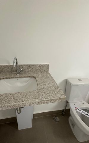 Apartamento à venda com 89m², 3 quartos e 2 vagasBanheiro da Suíte 2