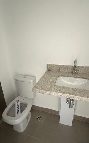 Apartamento à venda com 89m², 3 quartos e 2 vagasBanheiro da Suíte 1